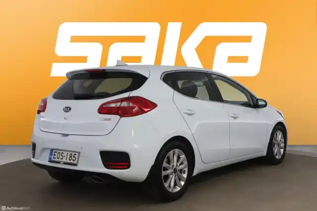 Valkoinen Viistoperä, Kia cee'd – EOS-185