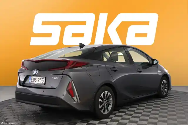 Harmaa Viistoperä, Toyota PRIUS – EOS-253