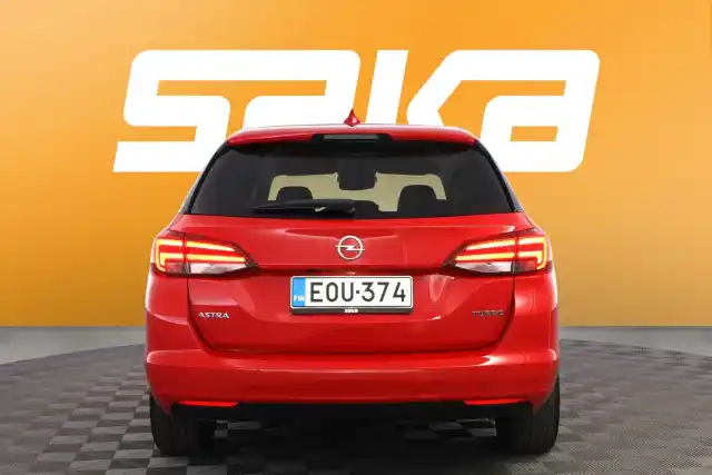 Punainen Farmari, Opel Astra – EOU-374