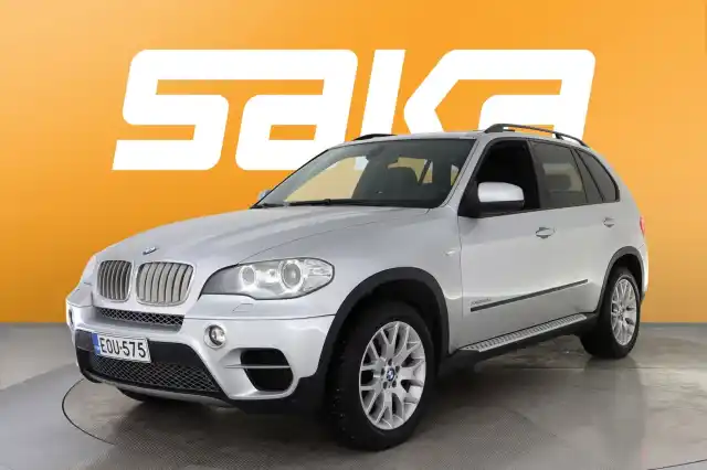 Harmaa Maastoauto, BMW X5 – EOU-575