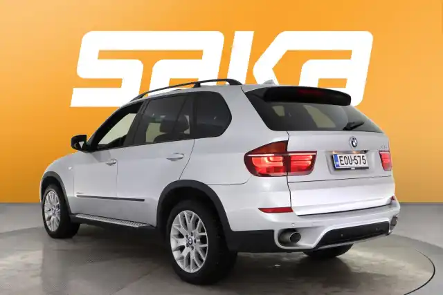 Harmaa Maastoauto, BMW X5 – EOU-575