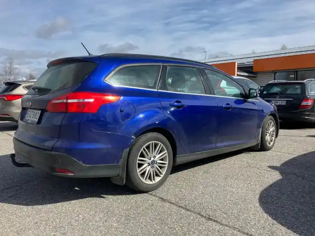 Sininen Farmari, Ford Focus – EOZ-882