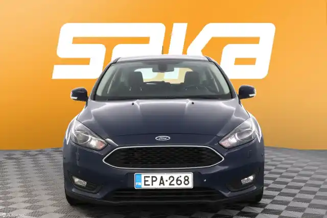 Sininen Viistoperä, Ford Focus – EPA-268