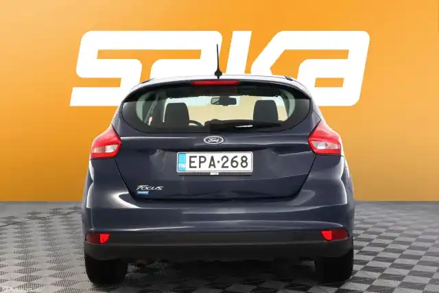 Sininen Viistoperä, Ford Focus – EPA-268