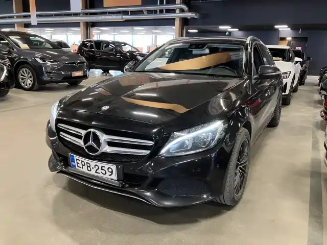 Musta Farmari, Mercedes-Benz C – EPB-259
