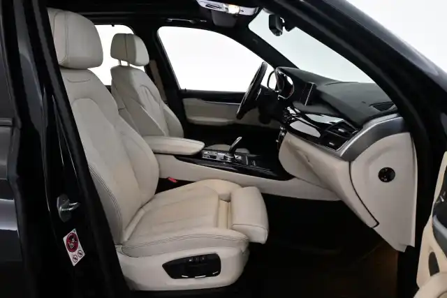 Musta Maastoauto, BMW X5 – EPB-430
