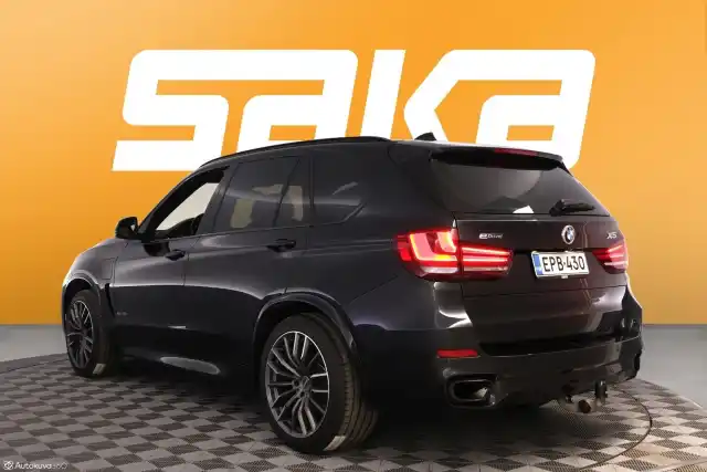 Musta Maastoauto, BMW X5 – EPB-430