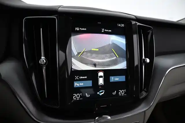 Valkoinen Maastoauto, Volvo XC60 – EPE-182