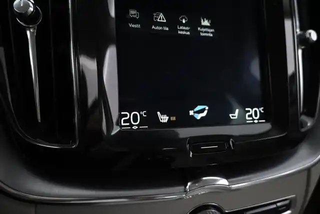 Valkoinen Maastoauto, Volvo XC60 – EPE-182