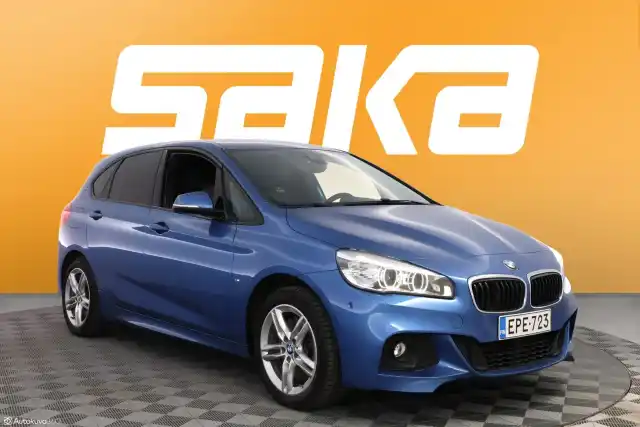Sininen Tila-auto, BMW 225 – EPE-723