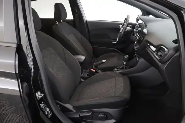 Musta Viistoperä, Ford Fiesta – EPE-934
