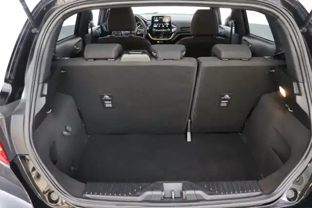 Musta Viistoperä, Ford Fiesta – EPE-934
