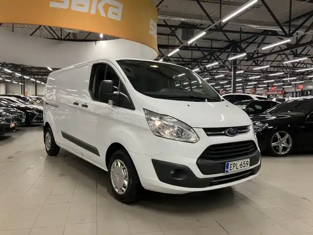 Valkoinen Pakettiauto, Ford Transit Custom – EPL-659