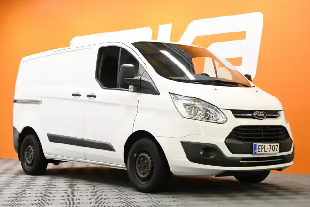 Valkoinen Pakettiauto, Ford Transit Custom – EPL-707