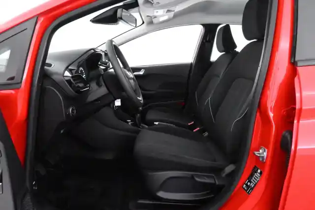 Punainen Viistoperä, Ford Fiesta – EPM-302