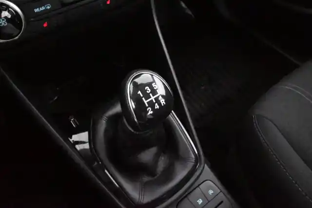 Punainen Viistoperä, Ford Fiesta – EPM-302