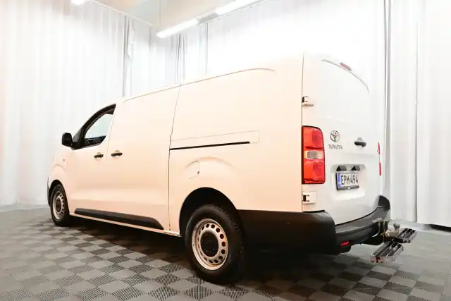 Valkoinen Pakettiauto, Toyota Proace – EPM-494