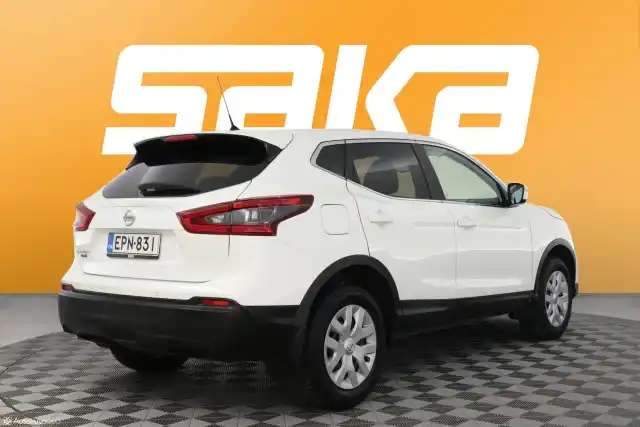 Valkoinen Maastoauto, Nissan Qashqai – EPN-831