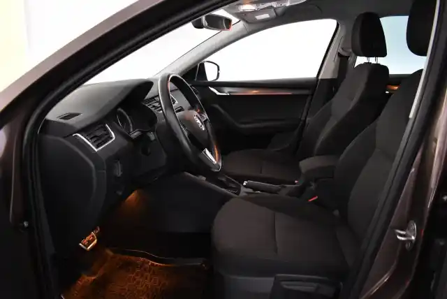 Ruskea Farmari, Skoda Octavia – EPP-186