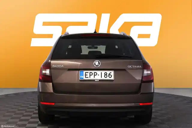 Ruskea Farmari, Skoda Octavia – EPP-186