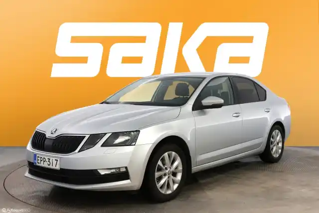 Harmaa Sedan, Skoda Octavia – EPP-317