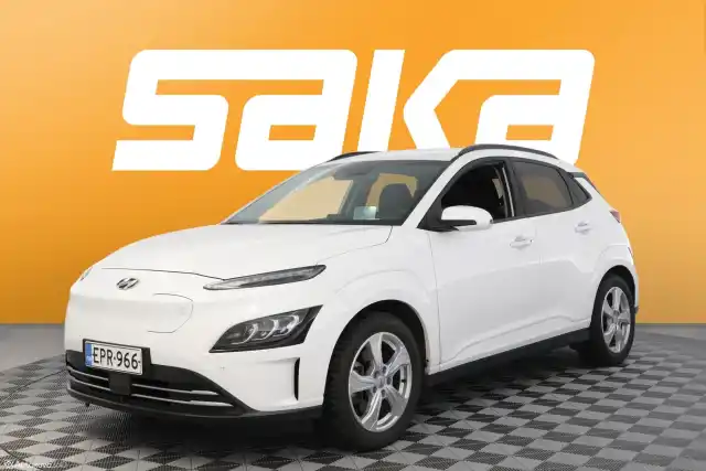 Valkoinen Maastoauto, Hyundai KONA – EPR-966