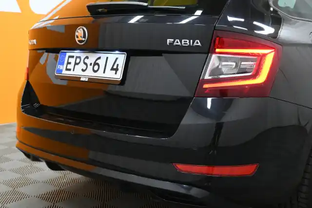 Musta Farmari, Skoda Fabia – EPS-614