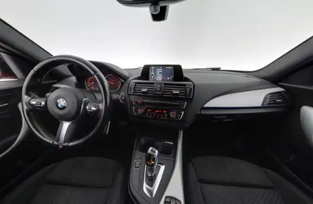 Oranssi Viistoperä, BMW 120 – EPS-697