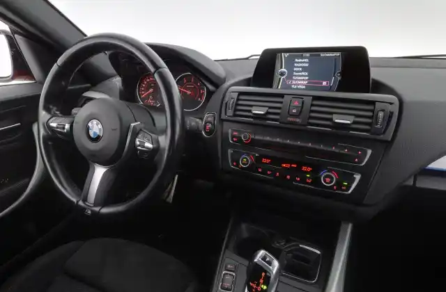 Oranssi Viistoperä, BMW 120 – EPS-697