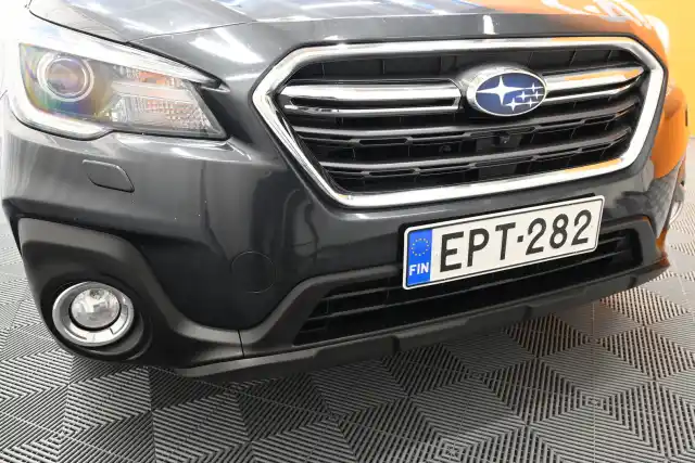 Harmaa Farmari, Subaru Outback – EPT-282