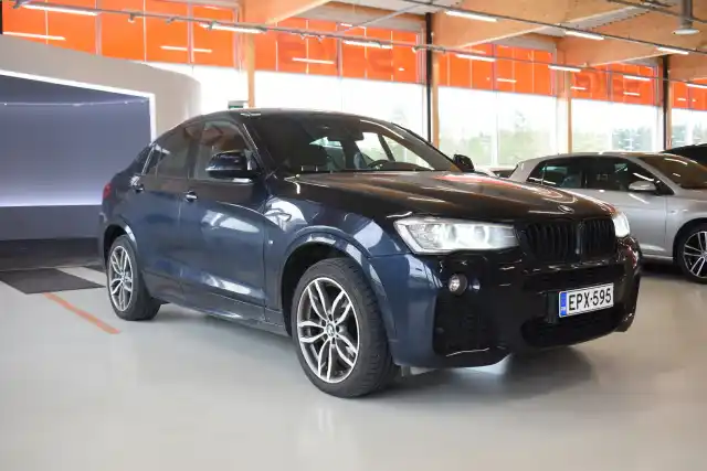 Musta Maastoauto, BMW X4 – EPX-595