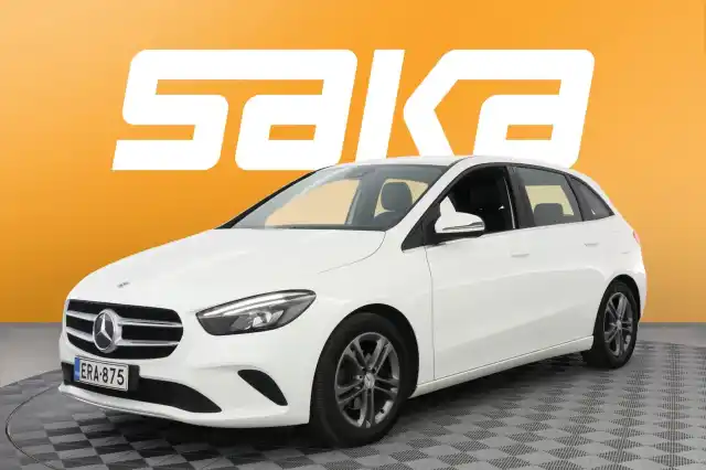 Valkoinen Tila-auto, Mercedes-Benz B – ERA-875