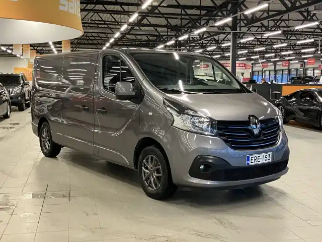 Harmaa Pakettiauto, Renault Trafic – ERE-153