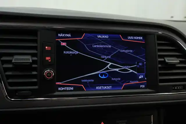 Sininen Viistoperä, Seat Leon – ERE-289