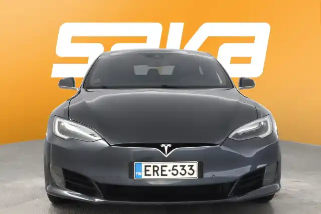 Harmaa Viistoperä, Tesla Model S – ERE-533