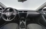 Musta Viistoperä, Skoda Octavia – ERH-128, kuva 9