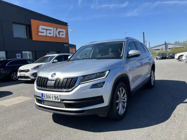 Harmaa Maastoauto, Skoda Kodiaq – ERH-196