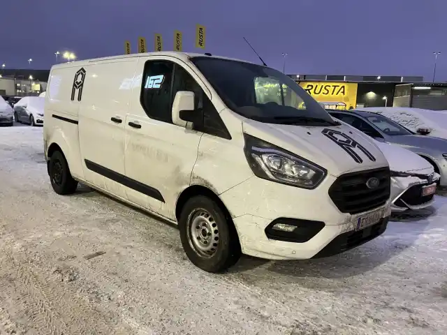 Valkoinen Pakettiauto, Ford Transit Custom – ERH-411