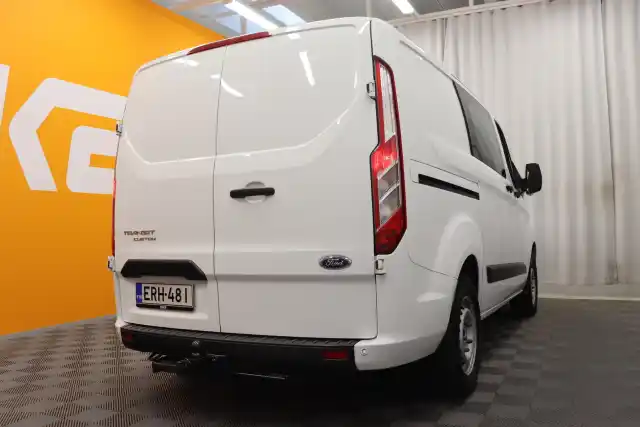 Valkoinen Pakettiauto, Ford Transit Custom – ERH-481