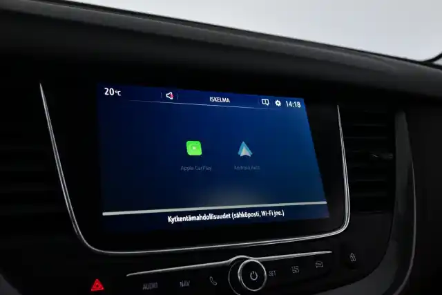 Sininen Maastoauto, Opel Grandland X – ERK-257