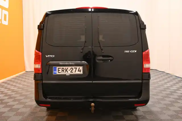 Musta Pakettiauto, Mercedes-Benz Vito – ERK-274