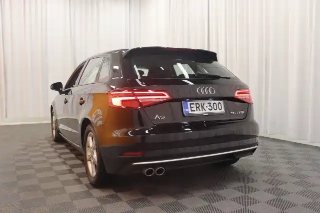 Musta Viistoperä, Audi A3 – ERK-300