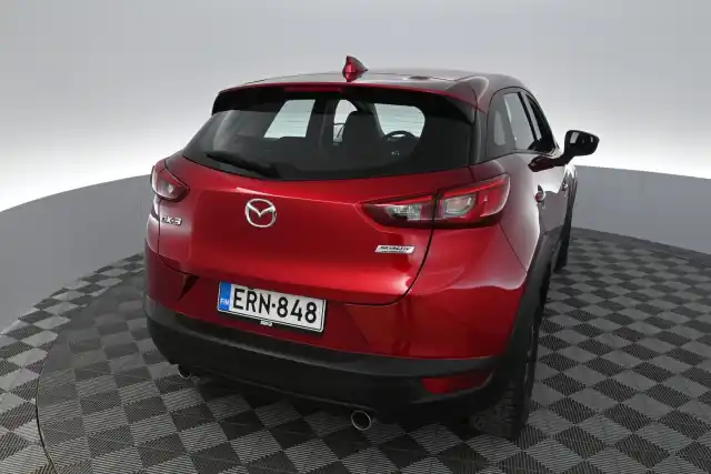 Punainen Maastoauto, Mazda CX-3 – ERN-848