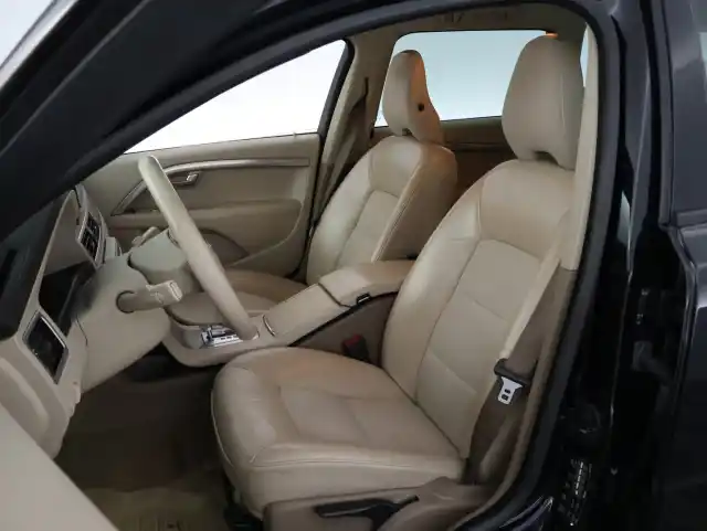 Musta Farmari, Volvo V70 – ERO-504