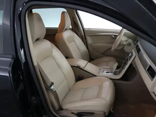Musta Farmari, Volvo V70 – ERO-504