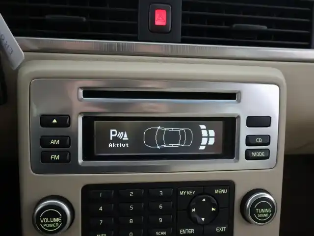 Musta Farmari, Volvo V70 – ERO-504