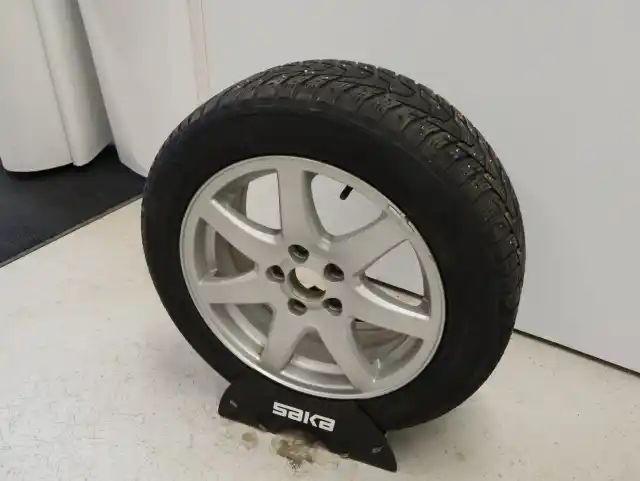 Musta Farmari, Volvo V70 – ERO-504