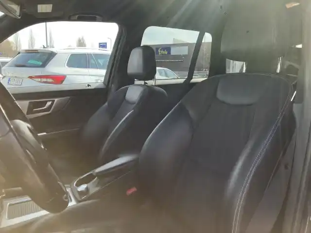 Harmaa Farmari, Mercedes-Benz GLK – ERO-580