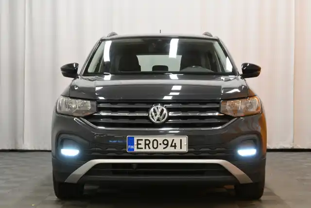 Harmaa Maastoauto, Volkswagen T-Cross – ERO-941