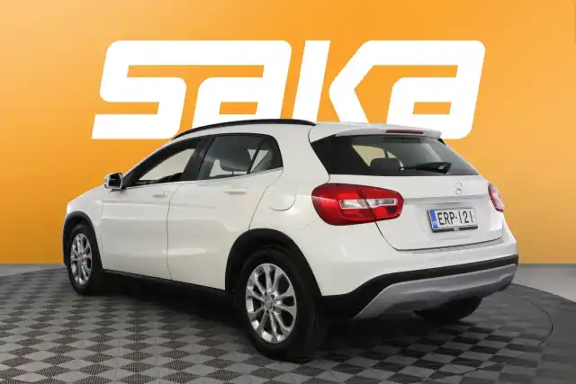 Valkoinen Maastoauto, Mercedes-Benz GLA – ERP-121